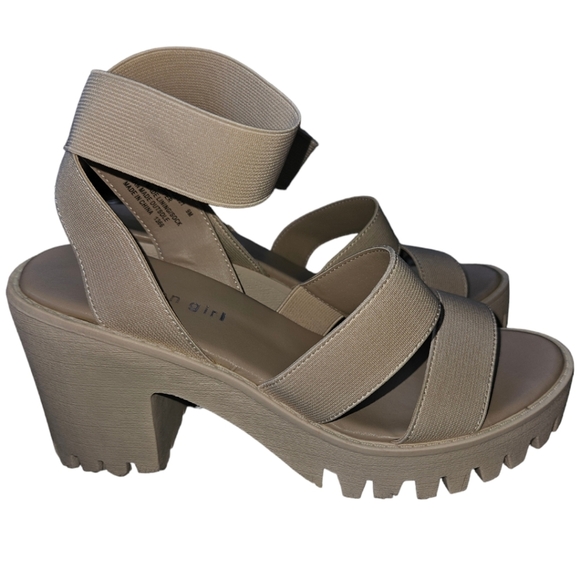 Madden Girl Shoes - NWOT Madden Girl Platform Ankle Strap Heels